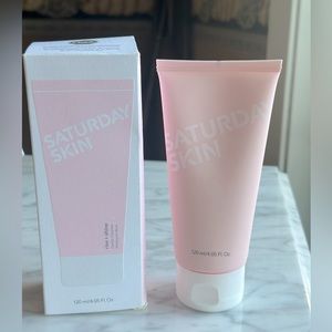 Saturday Skin rise + shine Apple/ Peach Gentle Cleanser SEALED Box